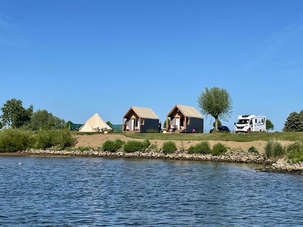 Bell Tent Heerewaarden Exterior photo